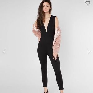 NWT Amuse Society Cat’s Meow Cropped Jumpsuit